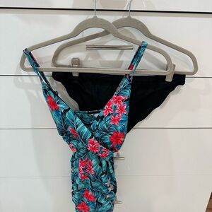 Pink Blush Women’s Bathing Suit Size XL